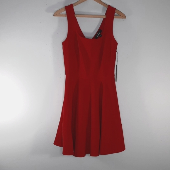 - NWT LULUS RED DRESS SZ M - Picture 1 of 10